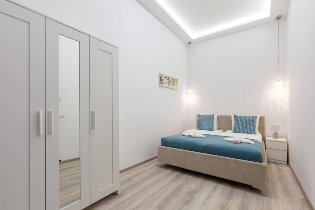 Apartman Black Marble Unique Design Near Danube River Budapest